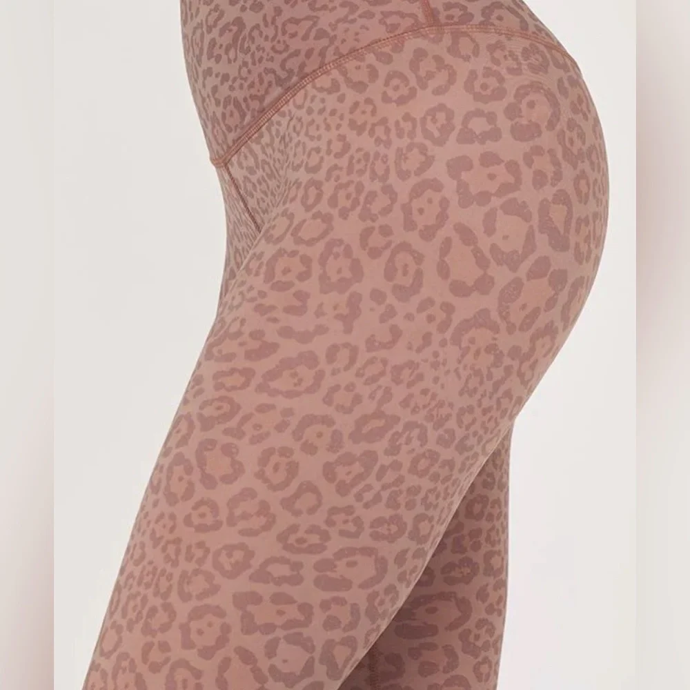 Glyder | Medium Sultry legging in‎ Cocoa Leopard